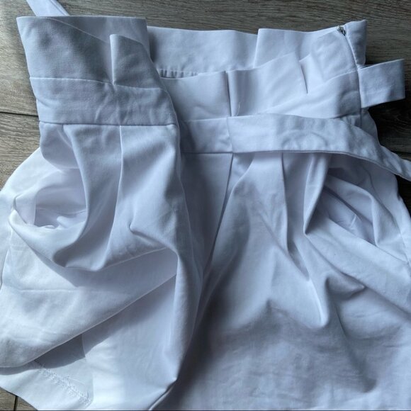 Zara Paperbag Waist High Waist White  Shorts - Picture 9 of 14